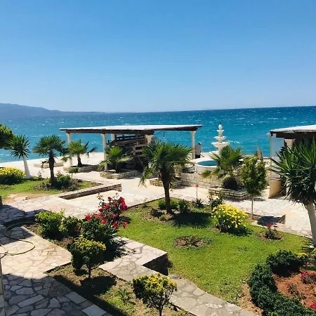 1 Hotel 4*